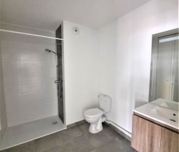 Location Appartement 2 pièces 42m² BASSENS 33530 - Photo 6