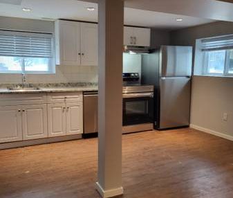 Renovated One Bedroom Unit in Kitsilano - Photo 1