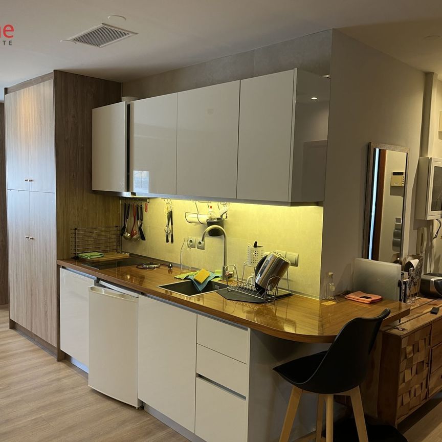 Studio/Γκαρσονιέρα για ενοικίαση Κέντρο - Φωτογραφία 1