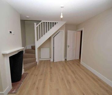 New Haw, KT15 - Photo 2