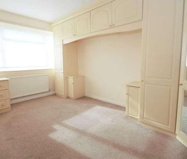 Abbey Close, Pinner, HA5 - Photo 3