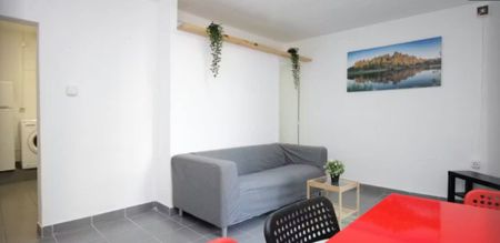 Carrer de Corretger, Barcelona, Catalonia 08003 - Photo 2