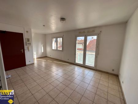 Location Appartement 1 pièce 27m² GAGNY 93220 - Photo 3