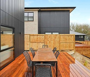 Gorgeous Three Bed Townhouse - Photo 3