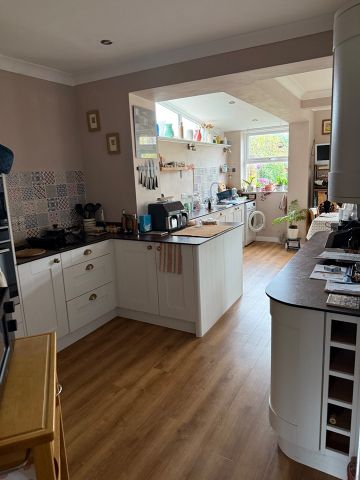 Room in a Shared House, Bridlington Avenue, SO15 - Photo 4
