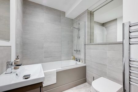 2 bedroom apartment to rent - Photo 4