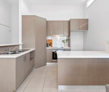 Exceptional apartment living in popular Belmont - Photo 4