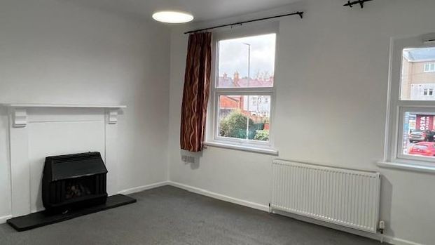 2 bedroom maisonette to rent - Photo 1