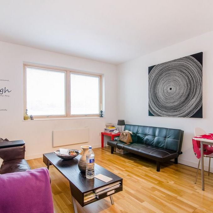 1 bedroom flat to rent - Photo 1