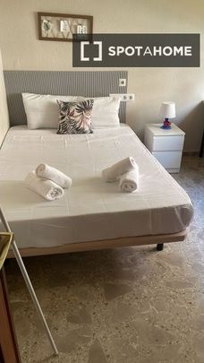 valencia, Valencian Community 46002 - Photo 1