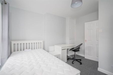 149 Ebor Street, Belfast, BT12 6NP - Photo 3