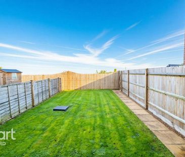 2 bedroom semi-detached house to rent - Photo 5