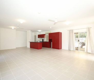 Family Entertainer - Red kitchen - Private Patio - Big Backyard - S... - Photo 1