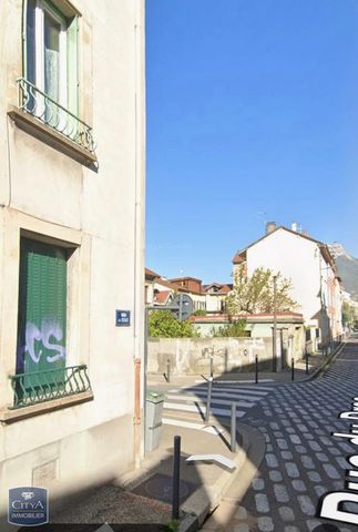 Location Appartement 1 pièce 32m² GRENOBLE 38000 - Photo 2