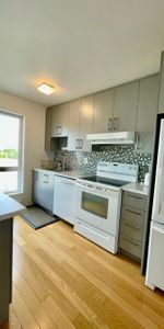 Charmant 3 ½ lumineux au 7e étage a 2 pas du metro Montmorency - Photo 4