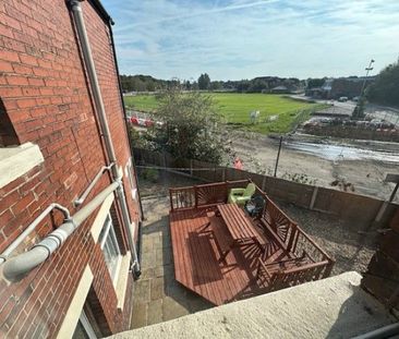 South Meadow Lane, Preston - Photo 2