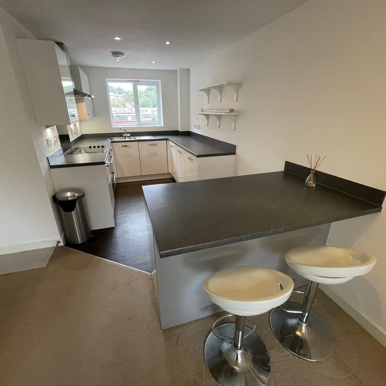 2 bedroom apartment to rent - Photo 1