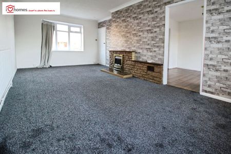 Edinburgh Avenue, Walsall - Photo 2