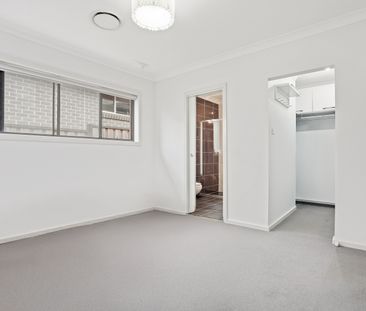 18 Cabalima Street, Box Hill NSW 2765 - House For Rent | Domain - Photo 3