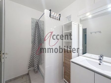 Cabannes : Appartement 35 m² au RDC, - Photo 4