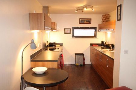 2 bedroom apartment to rent - Photo 5