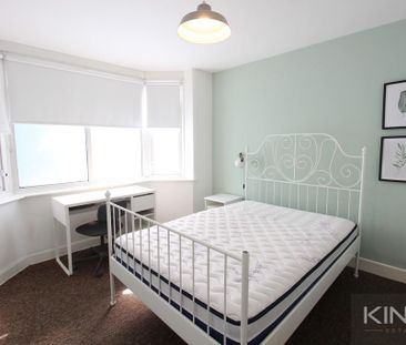 5 bedroom terraced house to rent - Photo 2