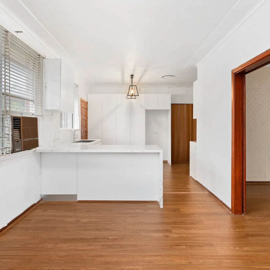 Family Comfort in Greenacre - Photo 1