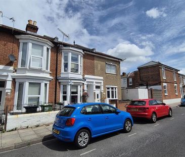 4 bedroom terraced house to rent - Photo 4