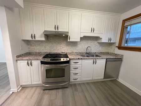 For Lease - 231 Blue Grass Boulevard, Richmond Hill, Ontario - Photo 2