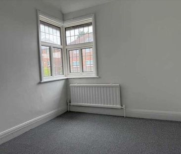 Glendale Avenue, Edgware, HA8 - Photo 2