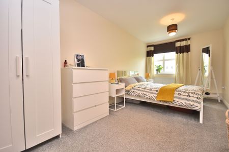 2 bedroom flat to rent, - Photo 4