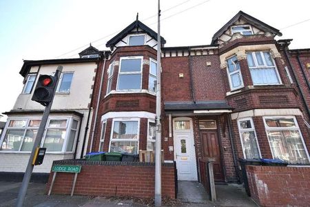 Lodge Road, West Bromwich, B70 - Photo 2