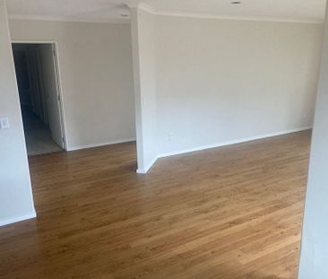 Spacious 4-Bedroom Home in Fairview Downs - Photo 1