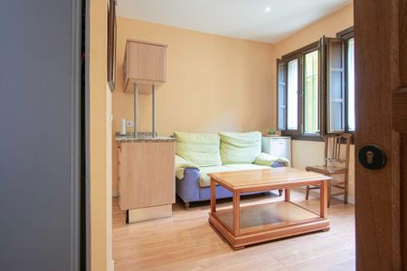 Sevilla, Andalusia 41004 - Photo 5