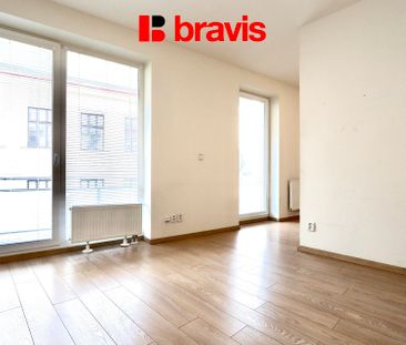 Pronájem bytu 1+kk a garsoniéry 33 m² - Photo 1