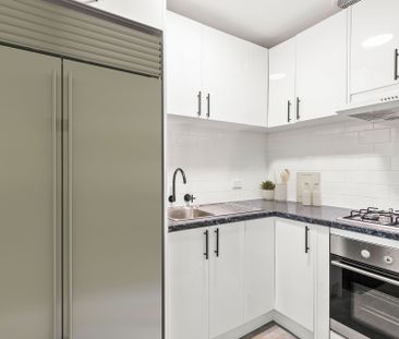 Peaceful setting - Photo 4