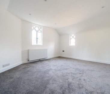 3 bedroom detached house to rent - Photo 4