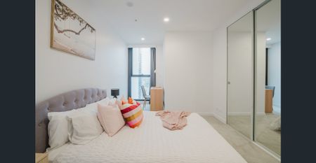 Stylish 2-Bedroom Apartment in the Heart of Box Hill-Furnished (optional carpark) - Photo 5