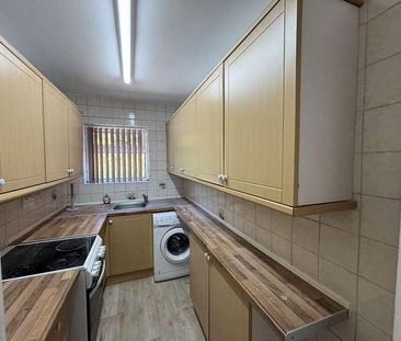 Kensington Court, Salford, M7 - Photo 6