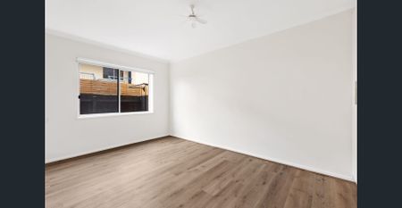 Renovated Delight! - Photo 2