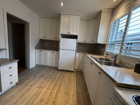 For Lease - 20 Elway Court, Toronto, Ontario - Photo 5