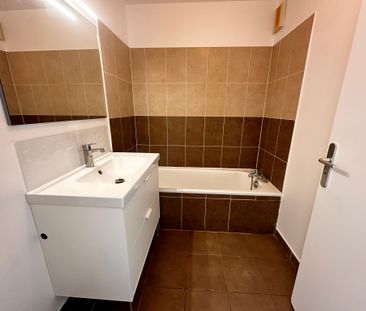 T3 avec balcon et garage - Adresse centrale et cadre ... - Photo 3