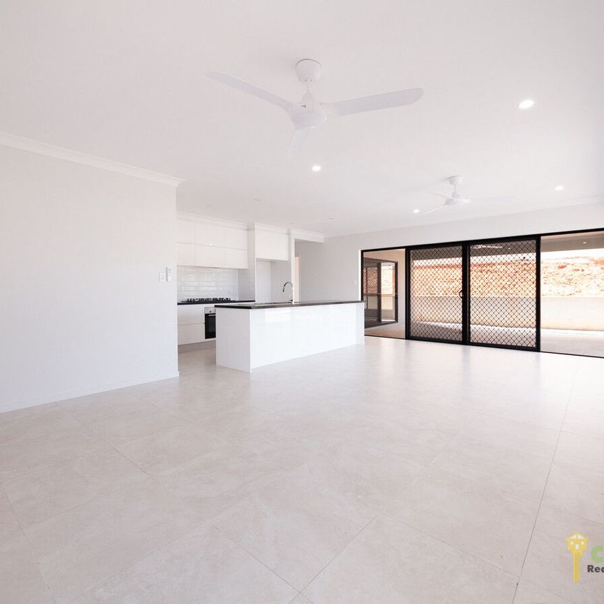 BRAND NEW HOME In Rainfroest Edge OOZING Affordable and Luxury! - Photo 1