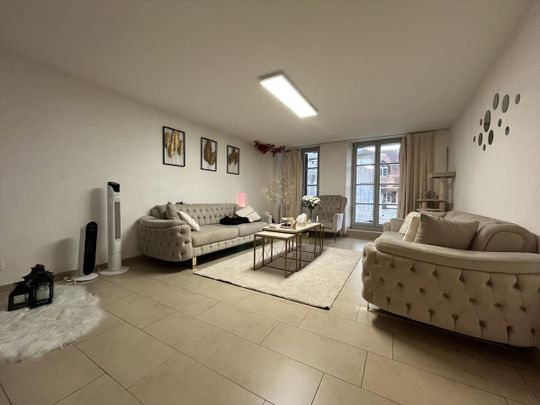 WITH A LARGE TERRACE, VERY WELL LOCATED - Photo 1