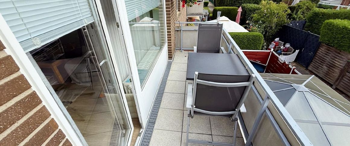 HELLE 2-ZIMMERWOHNUNG MIT BALKON IN ST. TÖNIS ZU MIETEN! - Photo 1