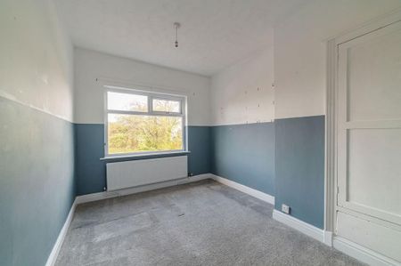 3 bedroom terraced house to rent - Photo 3