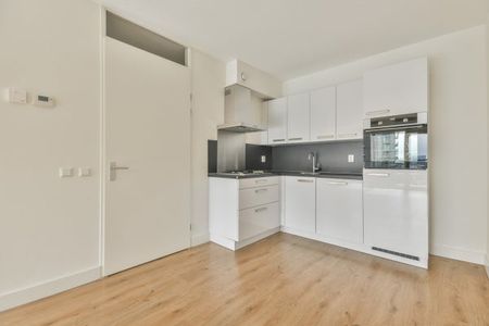 Te huur: Studio Waldorpstraat 568 D in Den Haag - Photo 4