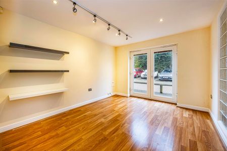 Appleton Gardens, Nottingham, NG3 - Photo 3