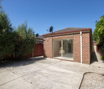 37 Greville Street, Essendon North, VIC 3041 - Photo 4