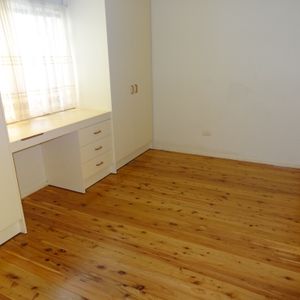 Spacious 3-Bedroom Home for Lease - Photo 2